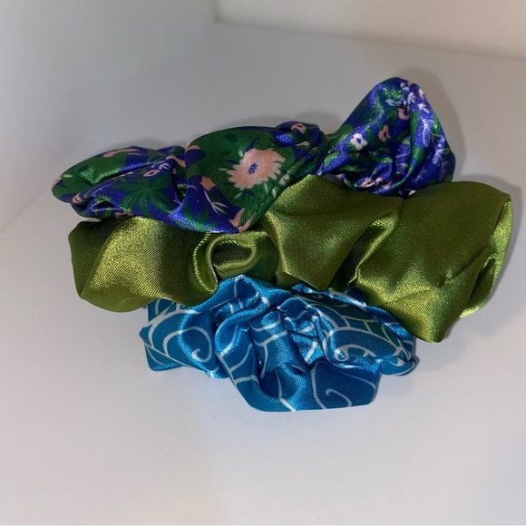 Ivory Ella Scrunchies (9) - Picture 2 of 4